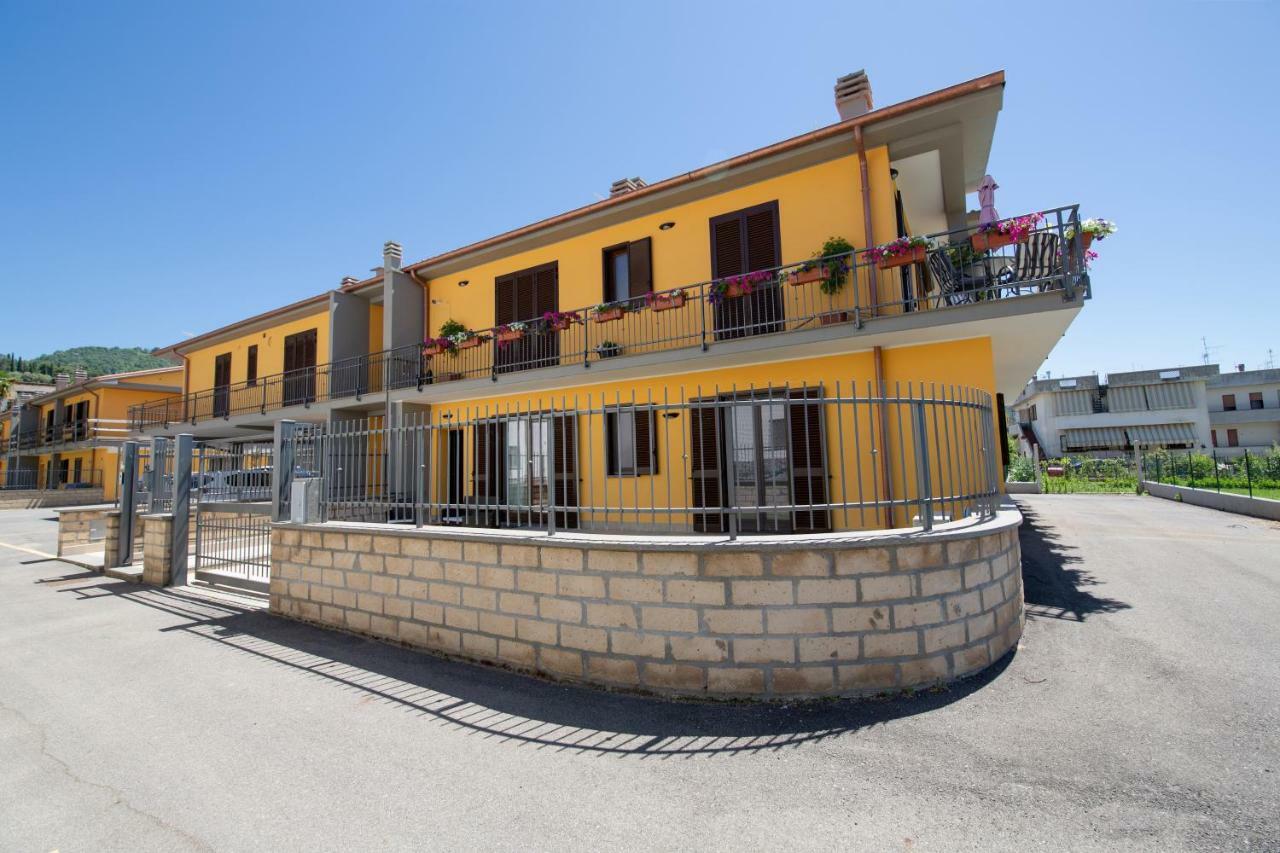 Apartment Bolsena Casa Vacanze Ngoại thất bức ảnh